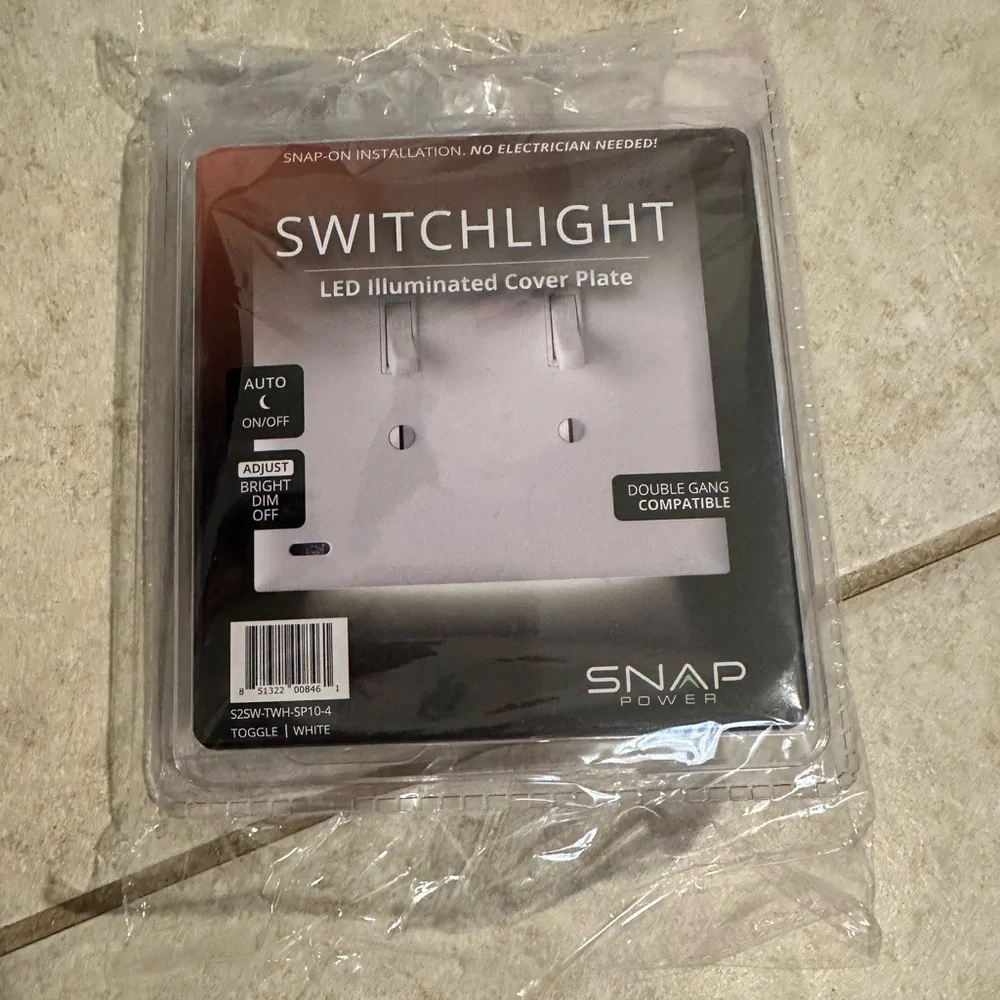 Illuminated light switch plate covers